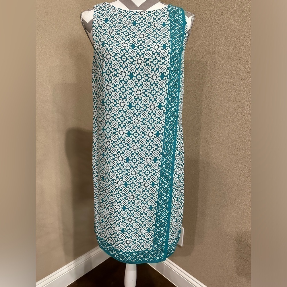 Women’s Max Studio White and Turqoise Printed Mini Dress, EUC!